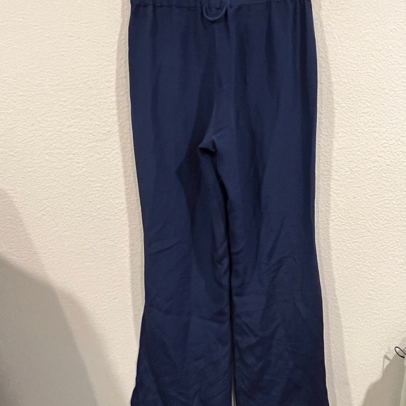 Fiorla blue pull on pants side slits boot cut size small - Picture 9 of 9